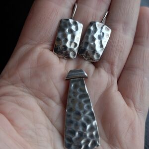 Silpada Hammered Silver Earrings and Pendant Set